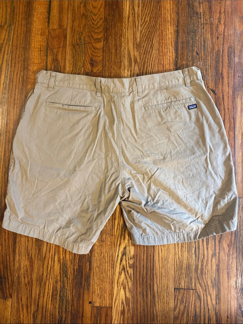 🎉Patagonia Men's Flat-Front Khaki Shorts